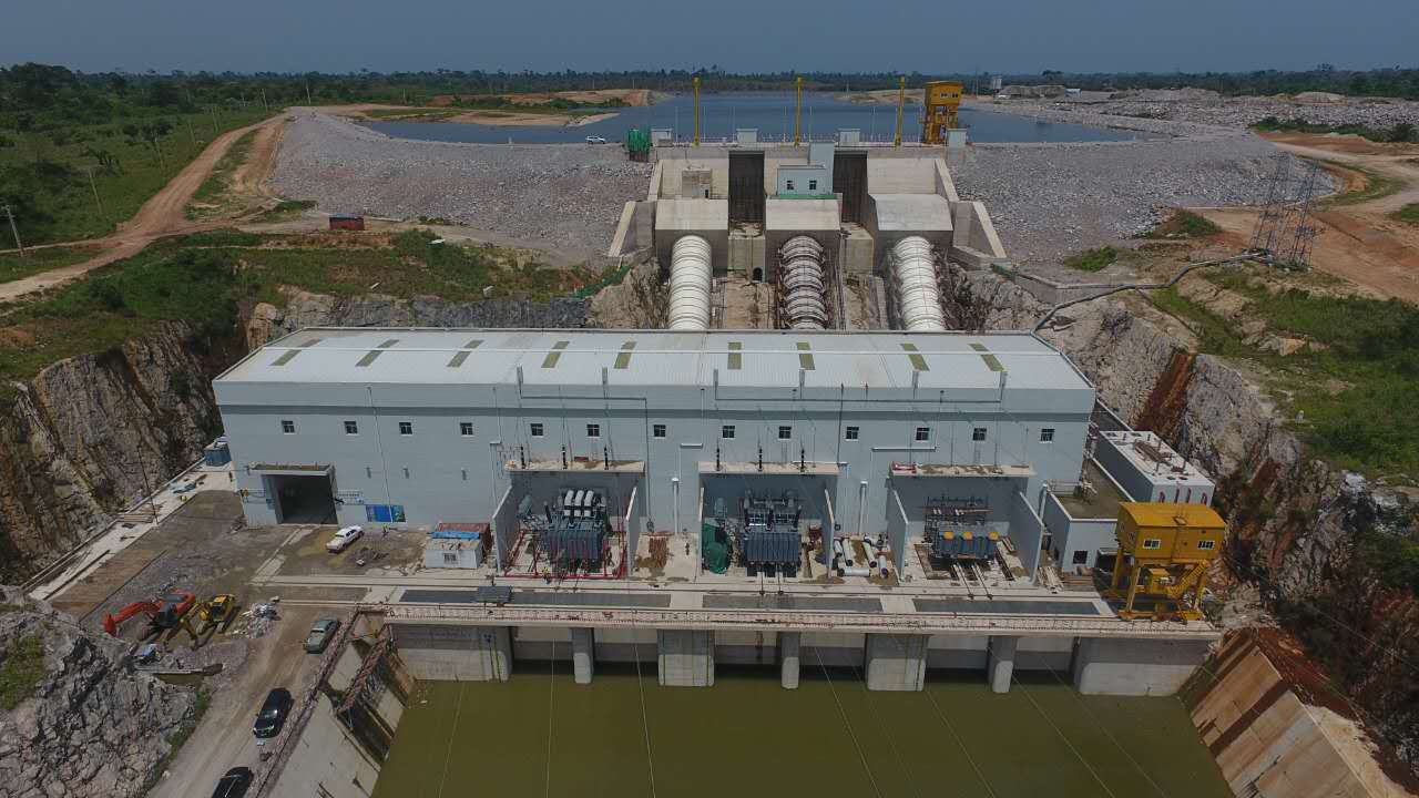 葛南实业全自动气象站安装在科特迪瓦-苏布雷水电站